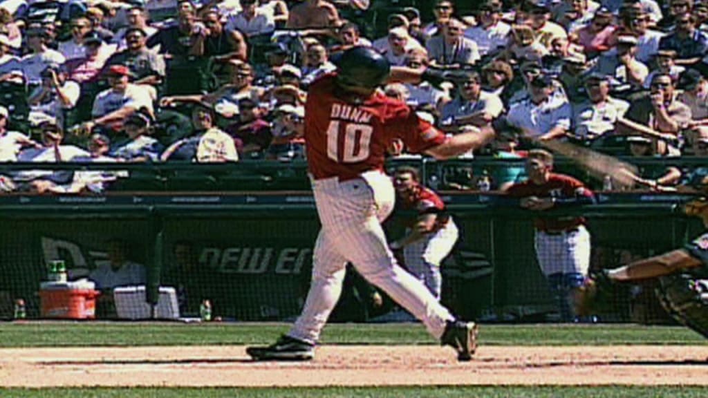 Dunn homers in Futures Game, 07/08/2001