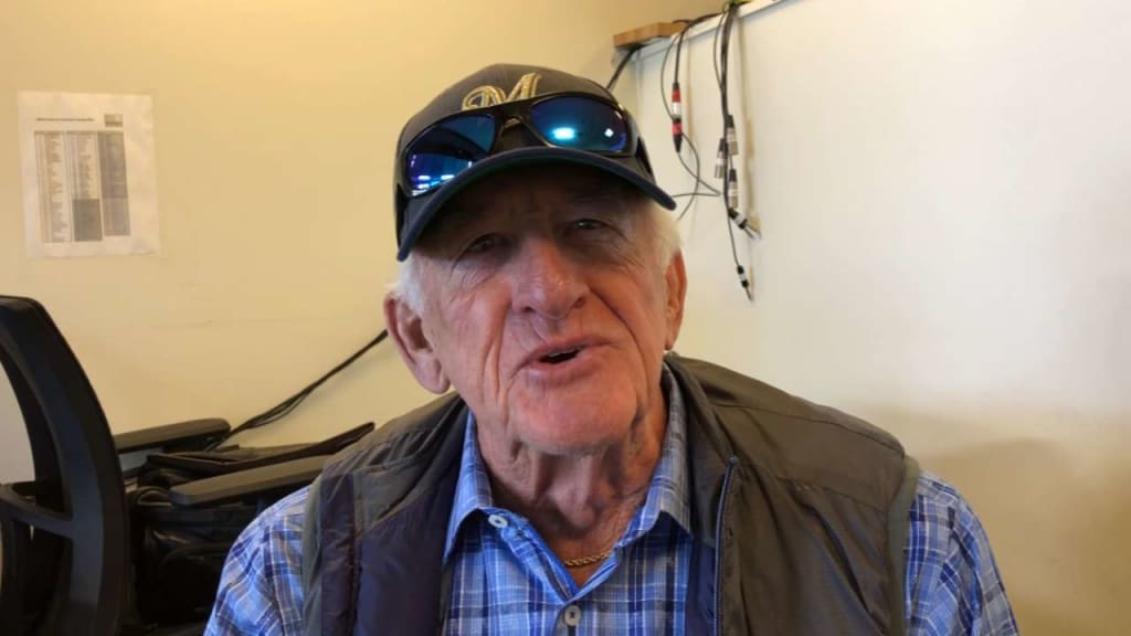 At 86 years old, it's 'totally new' for Bob Uecker in 50th season