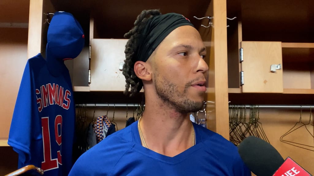Andrelton Simmons on shoulder