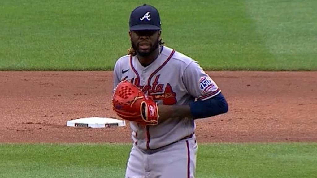 Touki Toussaint earns 3rd win