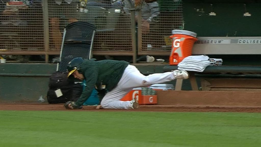 A S Ball Boy Makes Sliding Stop 08 14 18 San Diego Padres