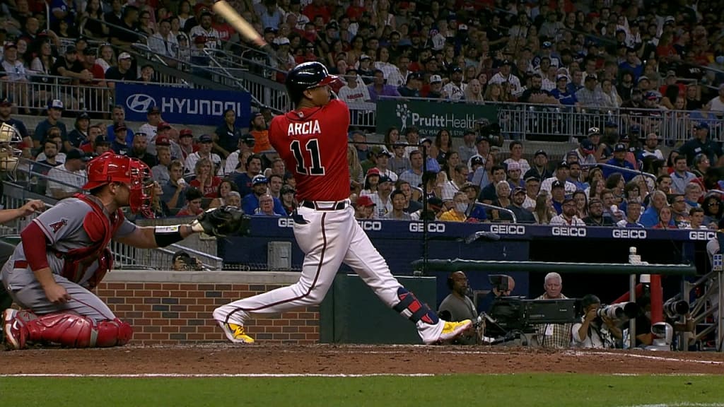 Orlando Arcia Braves GIF - Orlando Arcia Arcia Braves - Discover