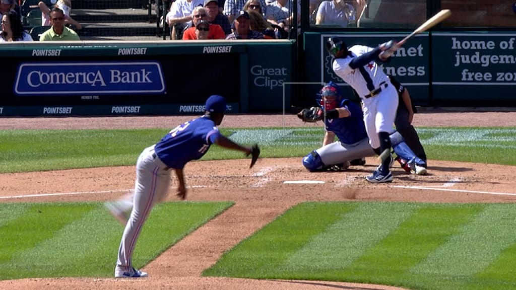 Willi Castro drives in a run