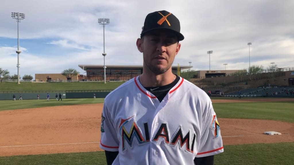 Fernandez returns with a bang for the Marlins