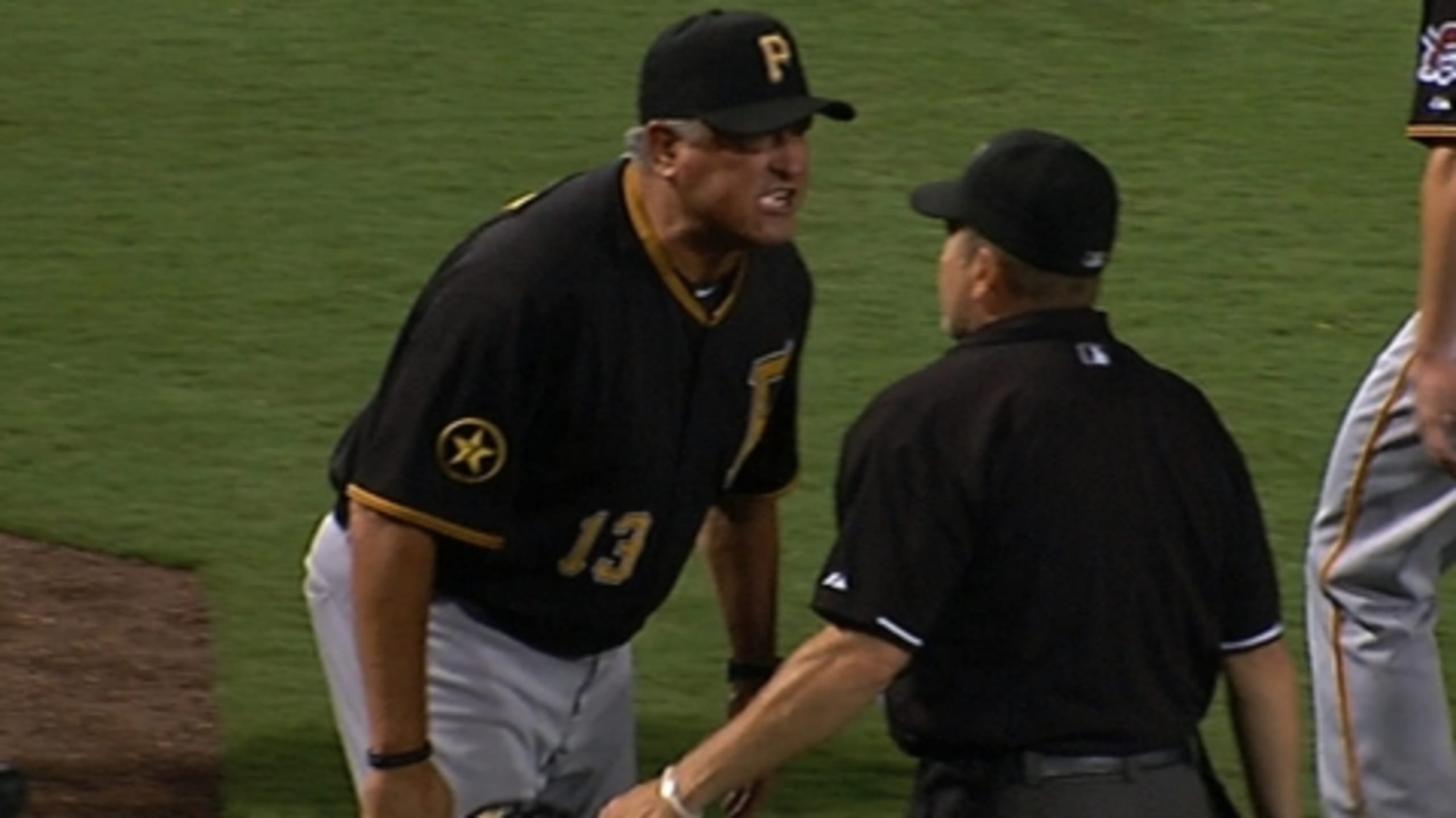 MLB Final Scores: Pirates fall apart late in 11-3 loss to Braves - Bucs  Dugout