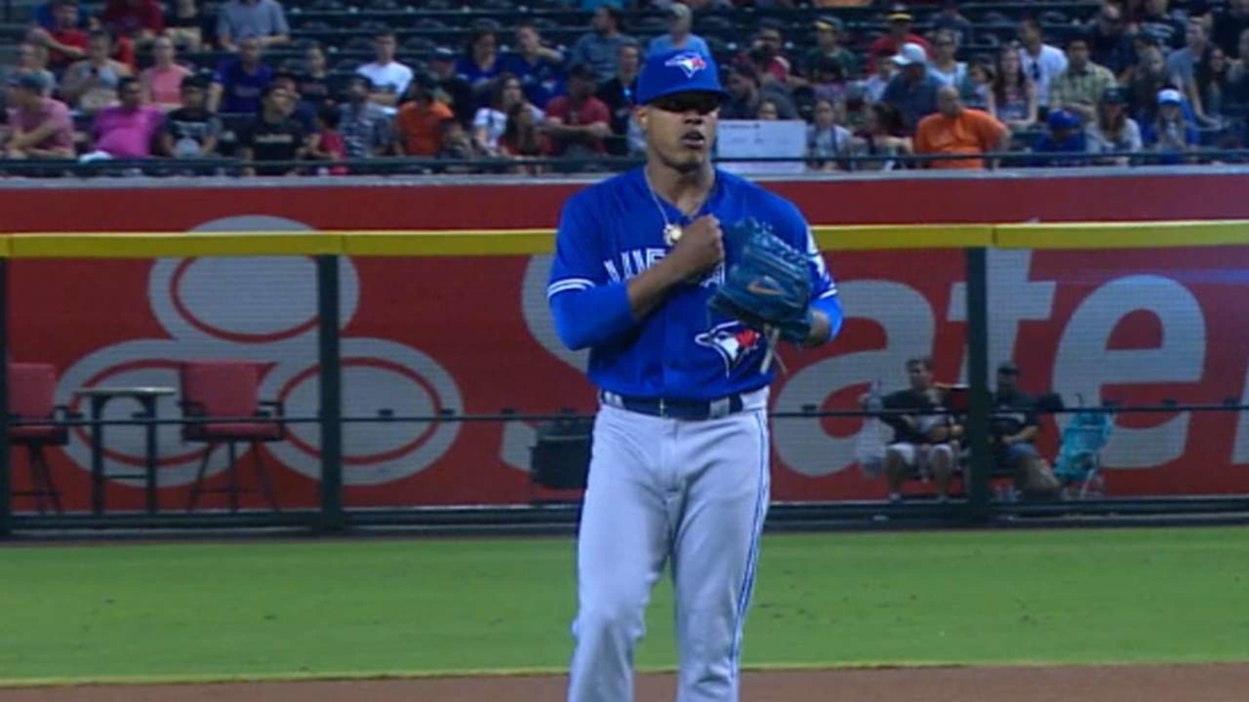マーカスストローマンMARCUS STROMAN ジャージ