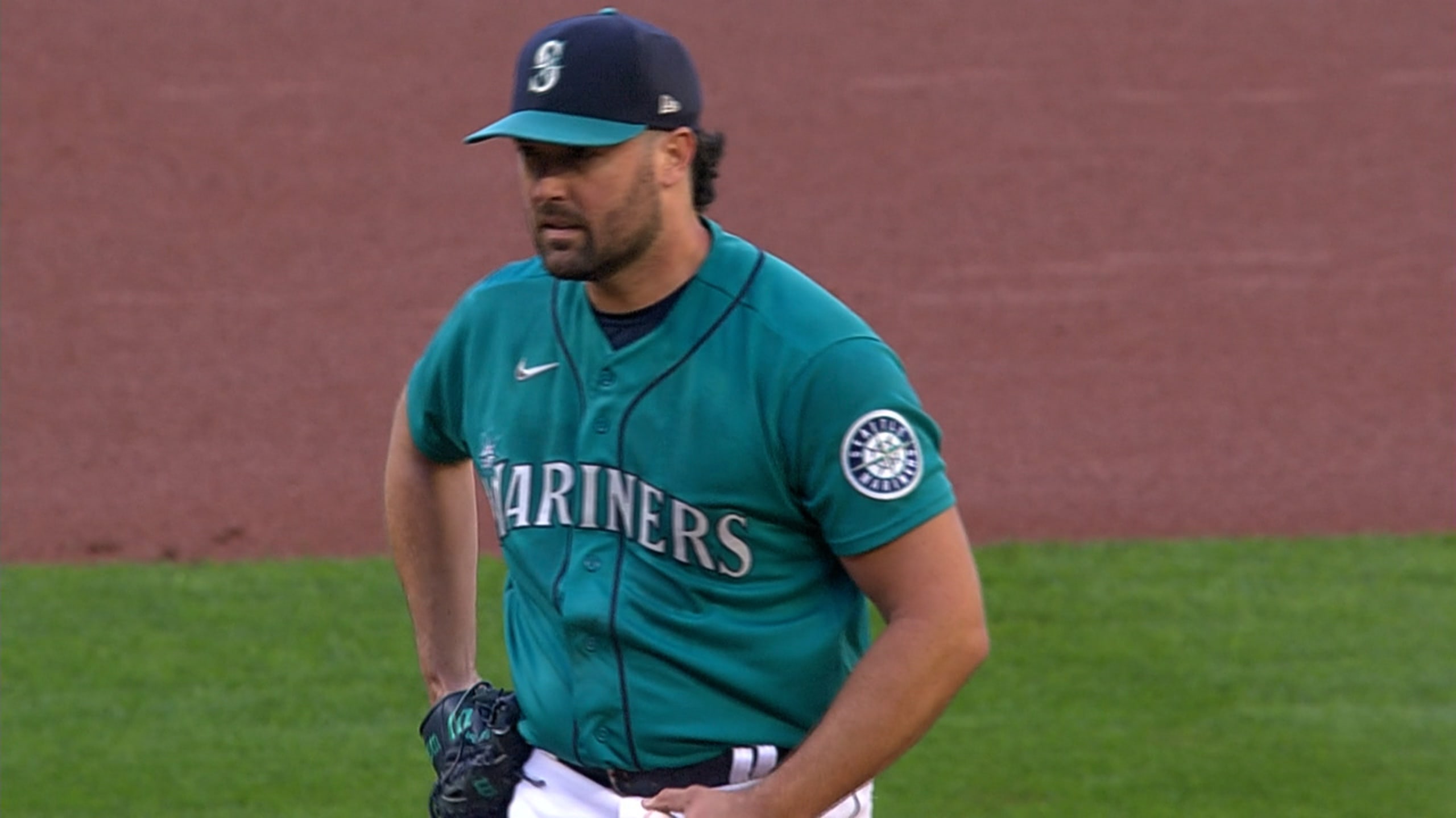 Mariners' Dipoto: What Robbie Ray and his newest pitch can do in