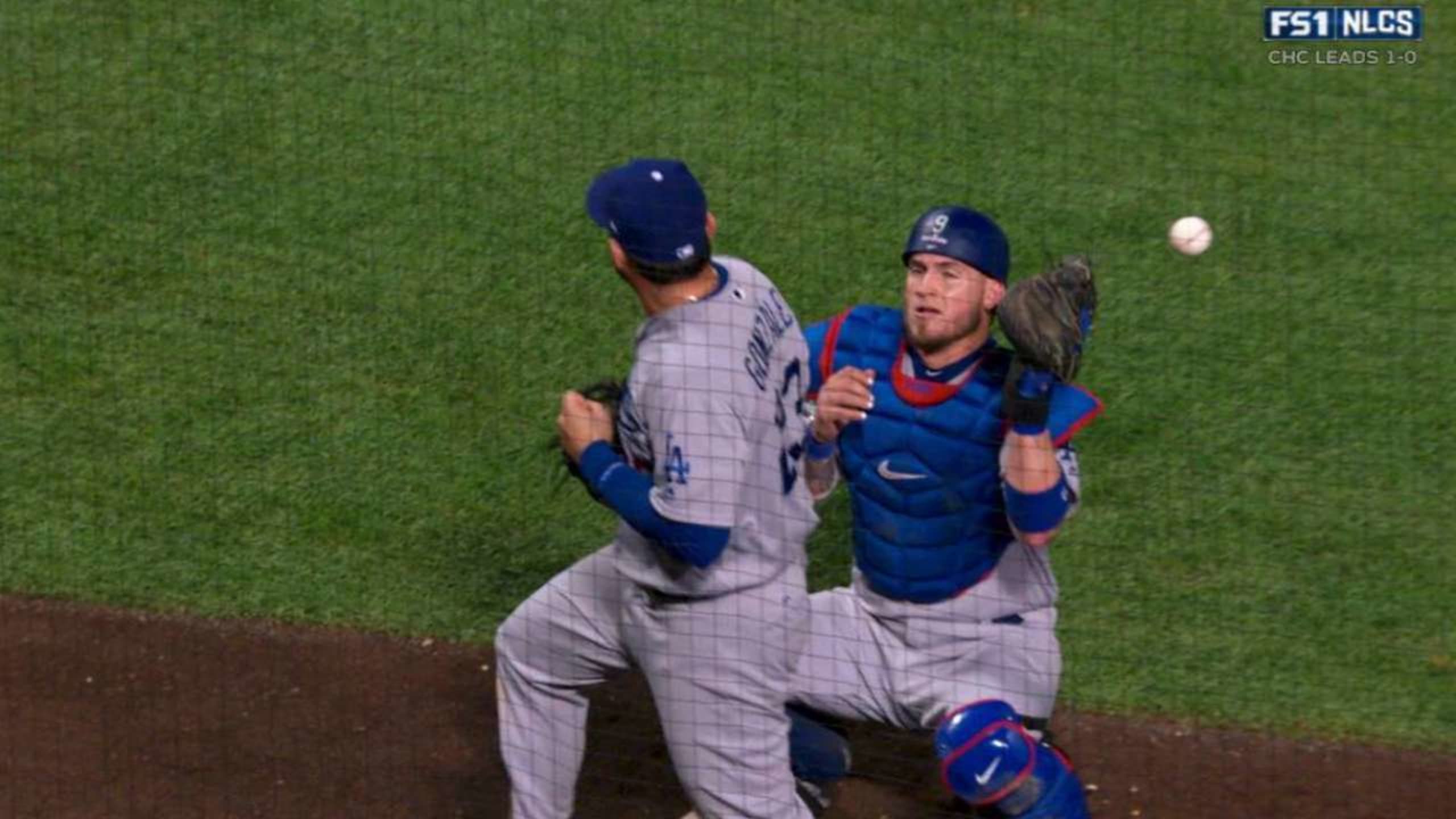 Grandal, Adrian miss foul popup