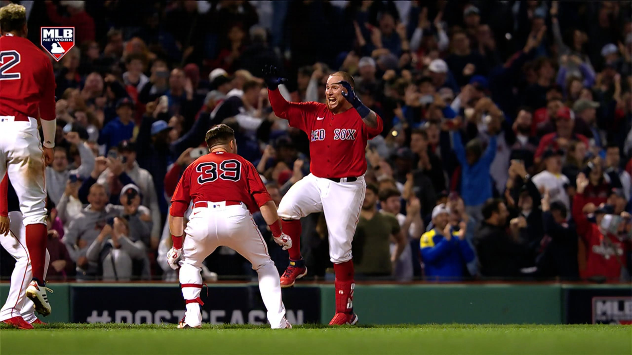 Christian Vázquez belts walkoff homer, Boston Red Sox win 6-4 in 13 innings  in Game 3 of the ALDS 