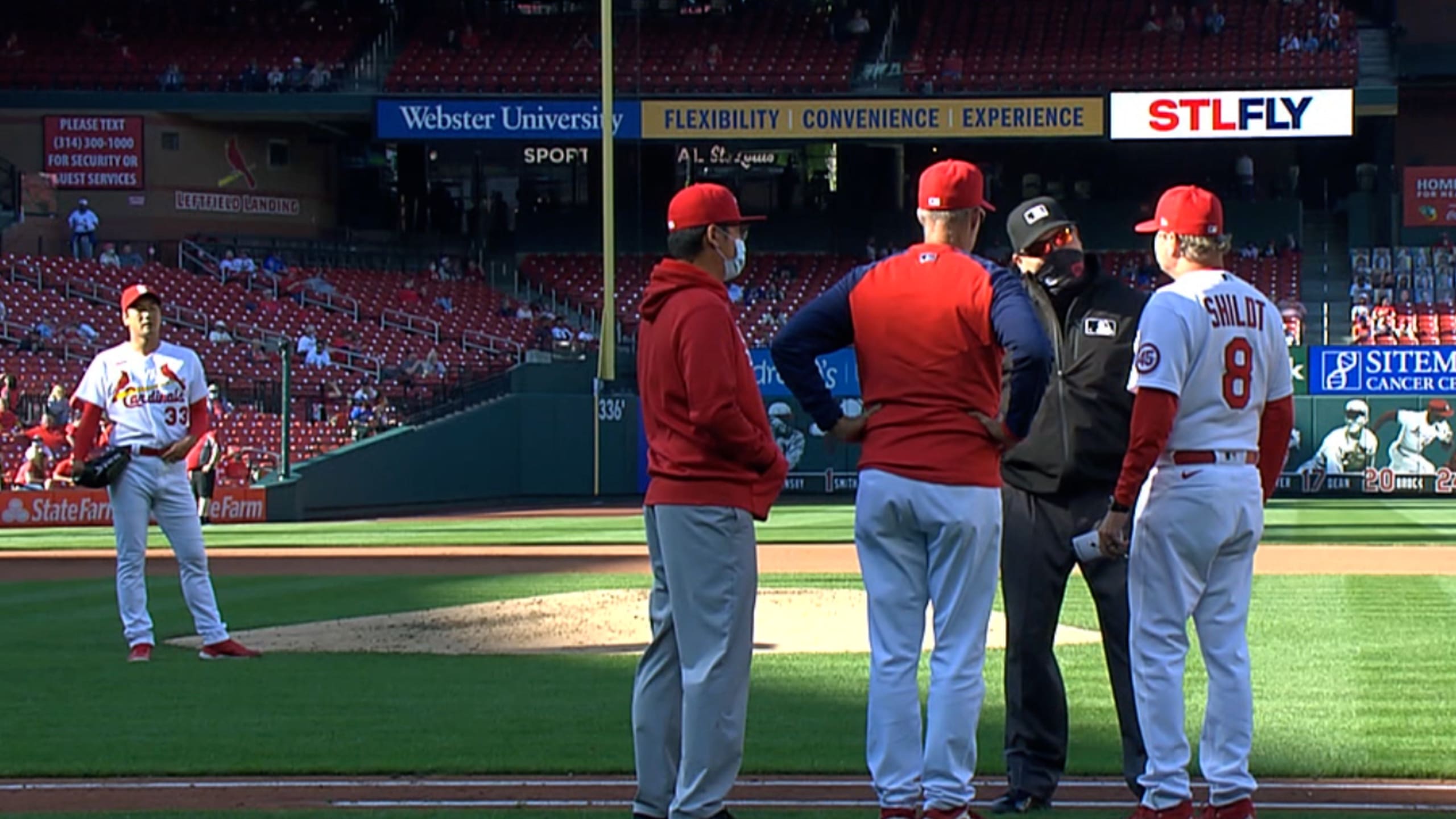 Umps check rules on mound visits