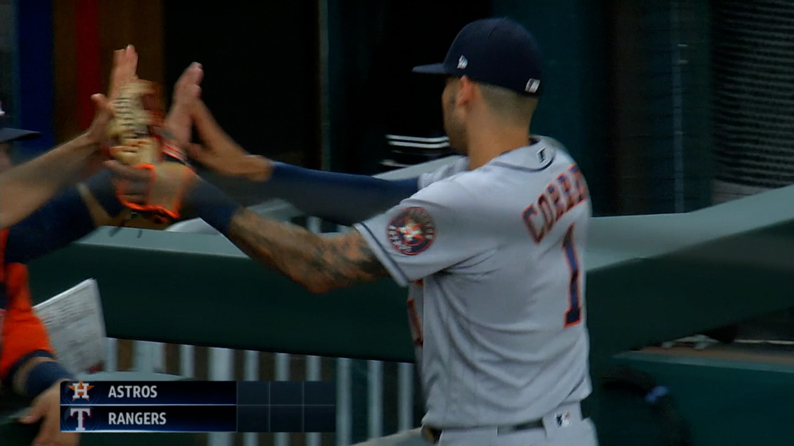 Astros turn slick double play