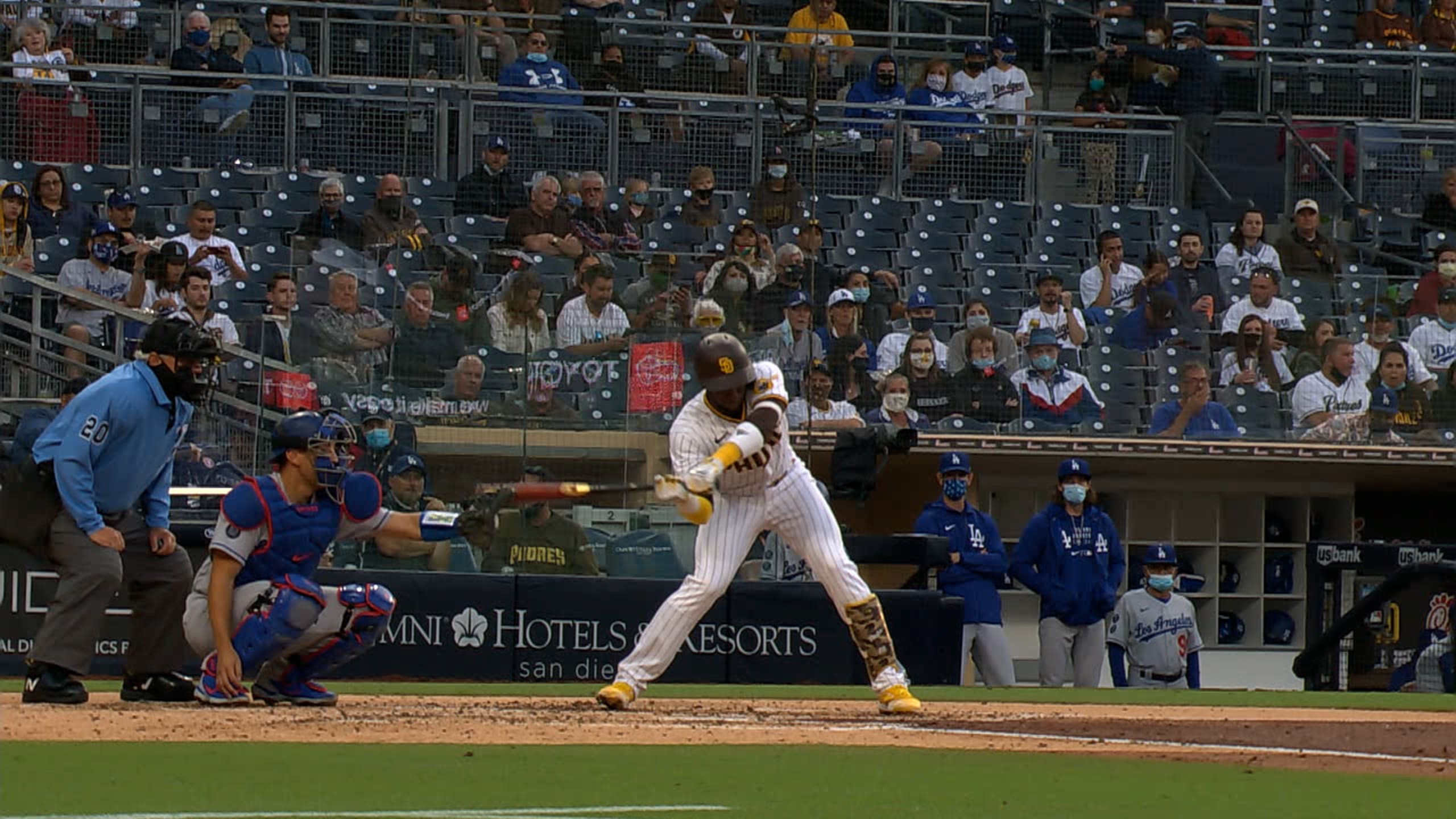 Dodgers: Watch Mookie Betts' Incredible Home Run Swing in Slow