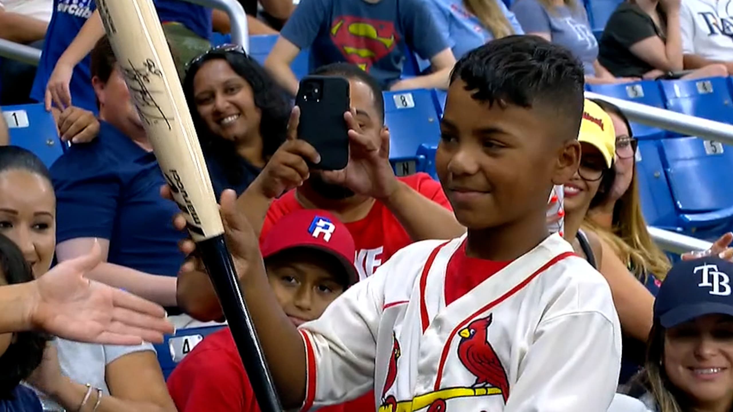 Randy Arozarena mete a México entre los cuatro grandes del Clásico -  OnCubaNews