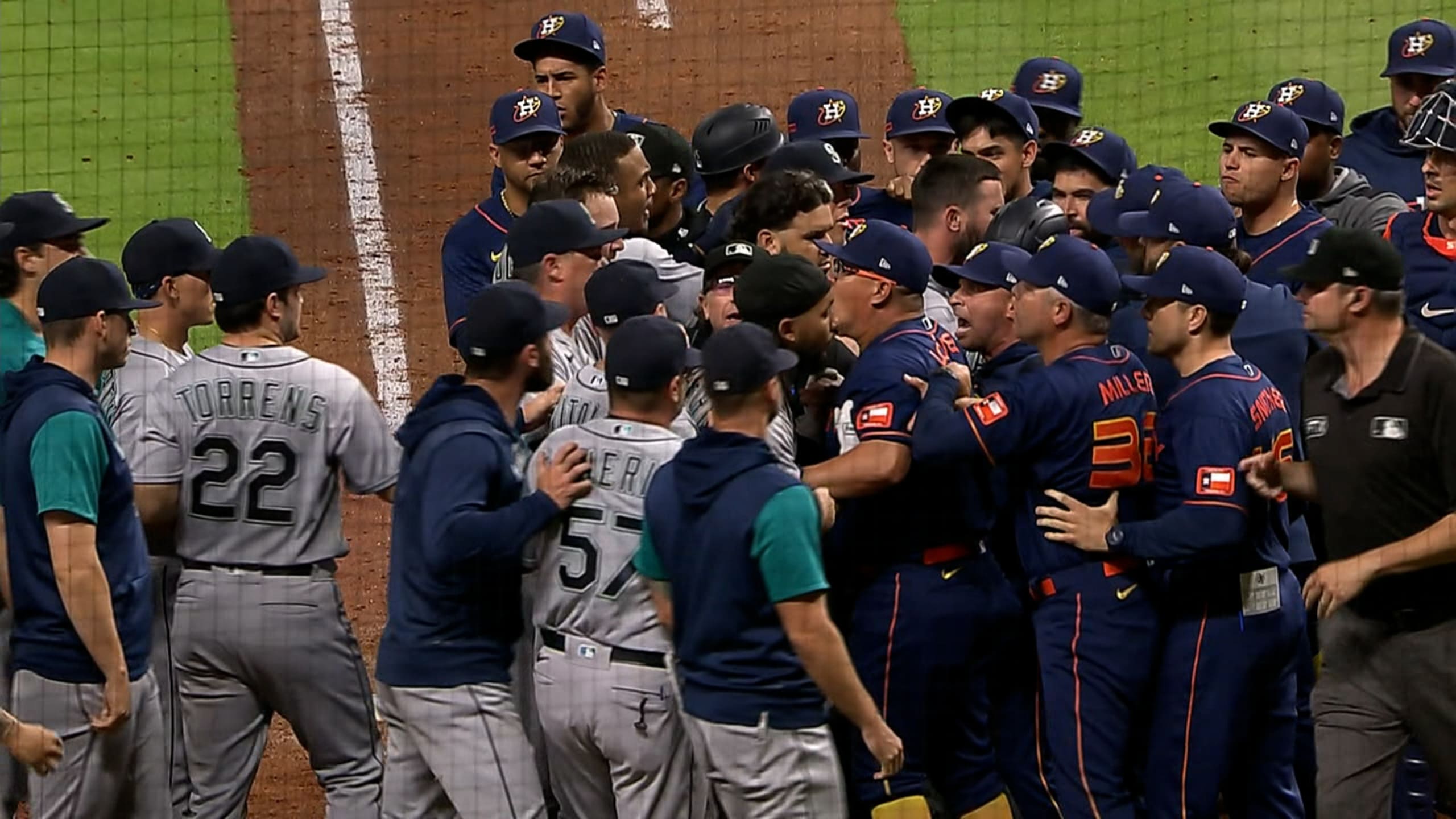 Seattle Mariners Scott Servais: Seattle Mariners fans infuriated by Scott  Servais claiming team was as good as the Rangers and Astros - This is the  problem with this regime