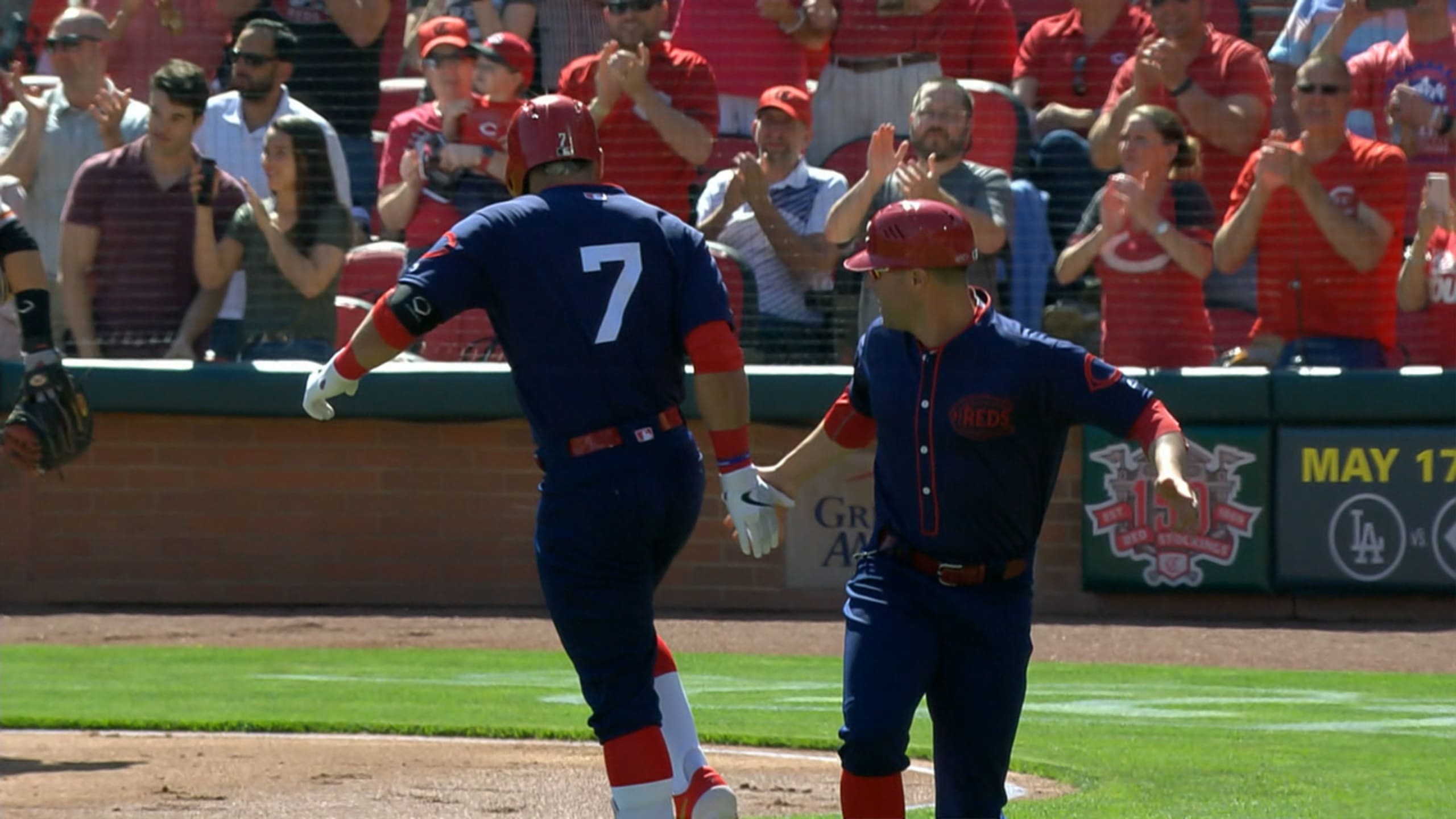 Dietrich admires deep home run at PNC Park