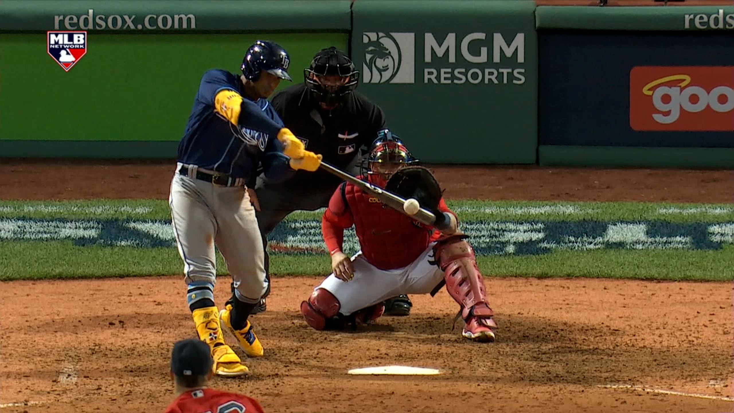 RED SOX WALK IT OFF! Christian Vázquez homers to win Game 3 of the ALDS at  Fenway! 