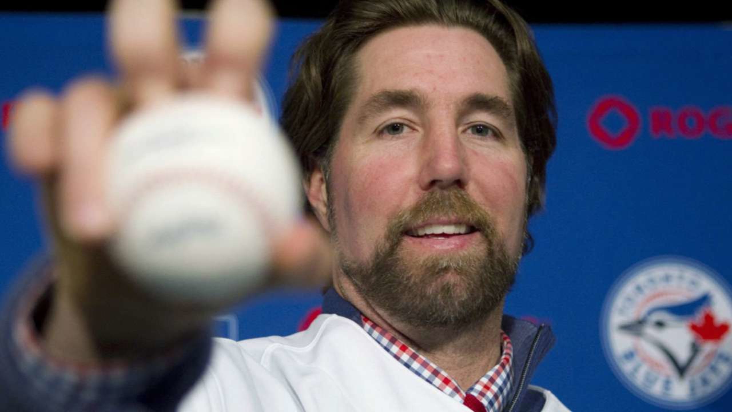 ATLANTA (AP) — R.A. Dickey claims he hasn't had a consistently good