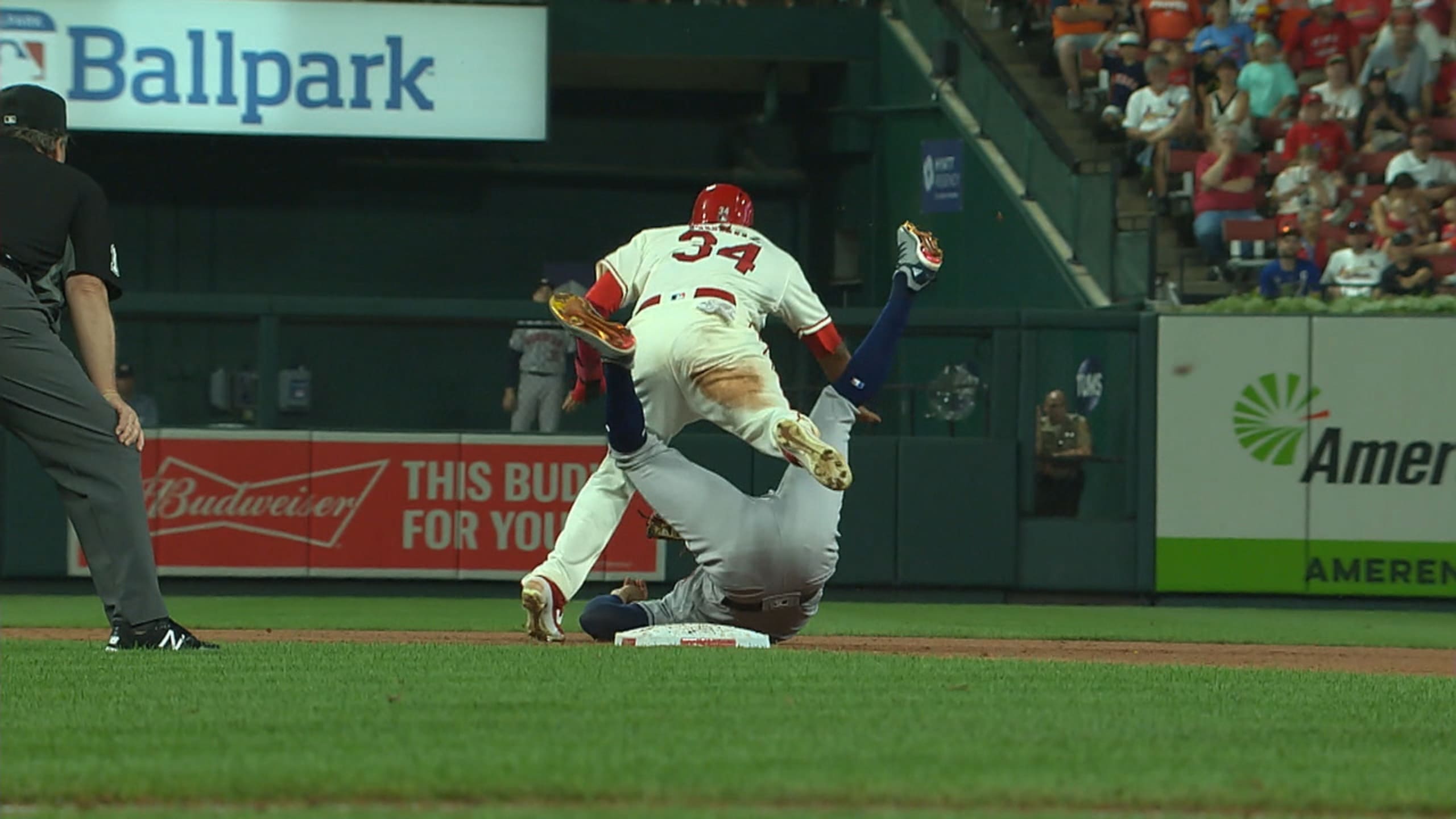 Astros insider: Carlos Correa, a brutal slide and the rules