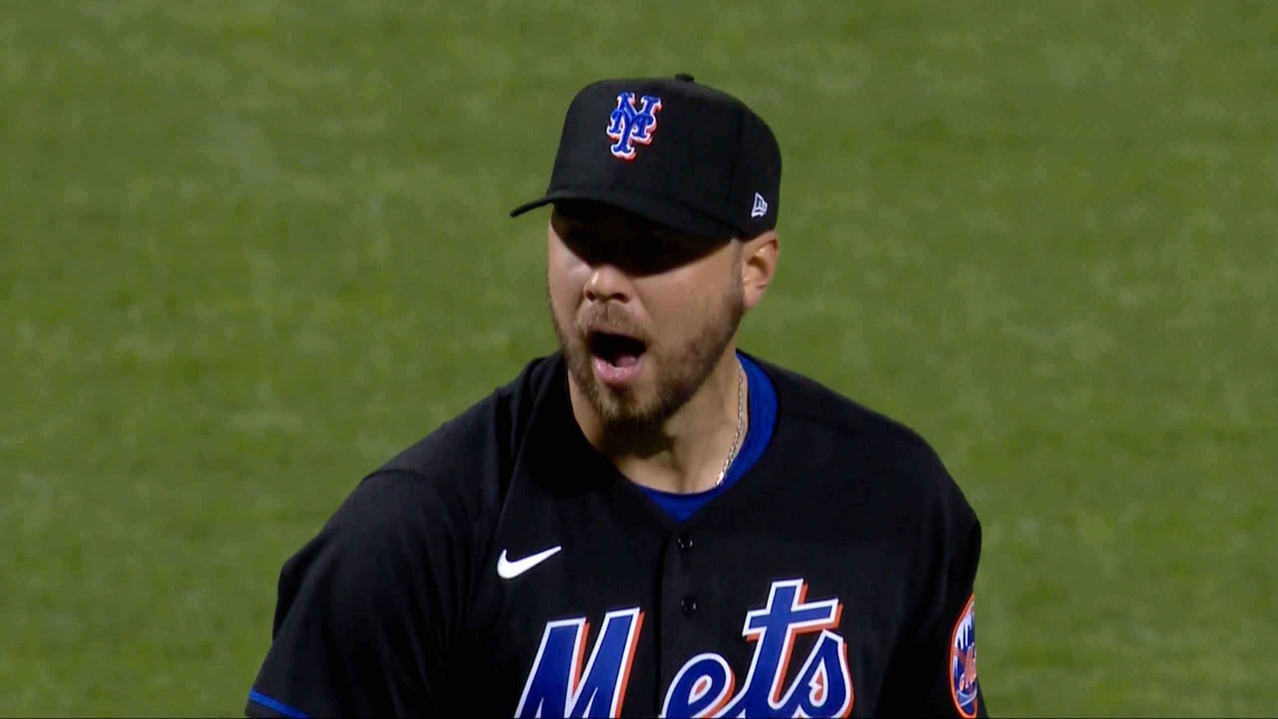 Paul Lukas on X: Mets' Game 1 starter Matt Harvey prefers the blue alternate  jerseys, so look for the Mets to wear that in Game 1.   / X