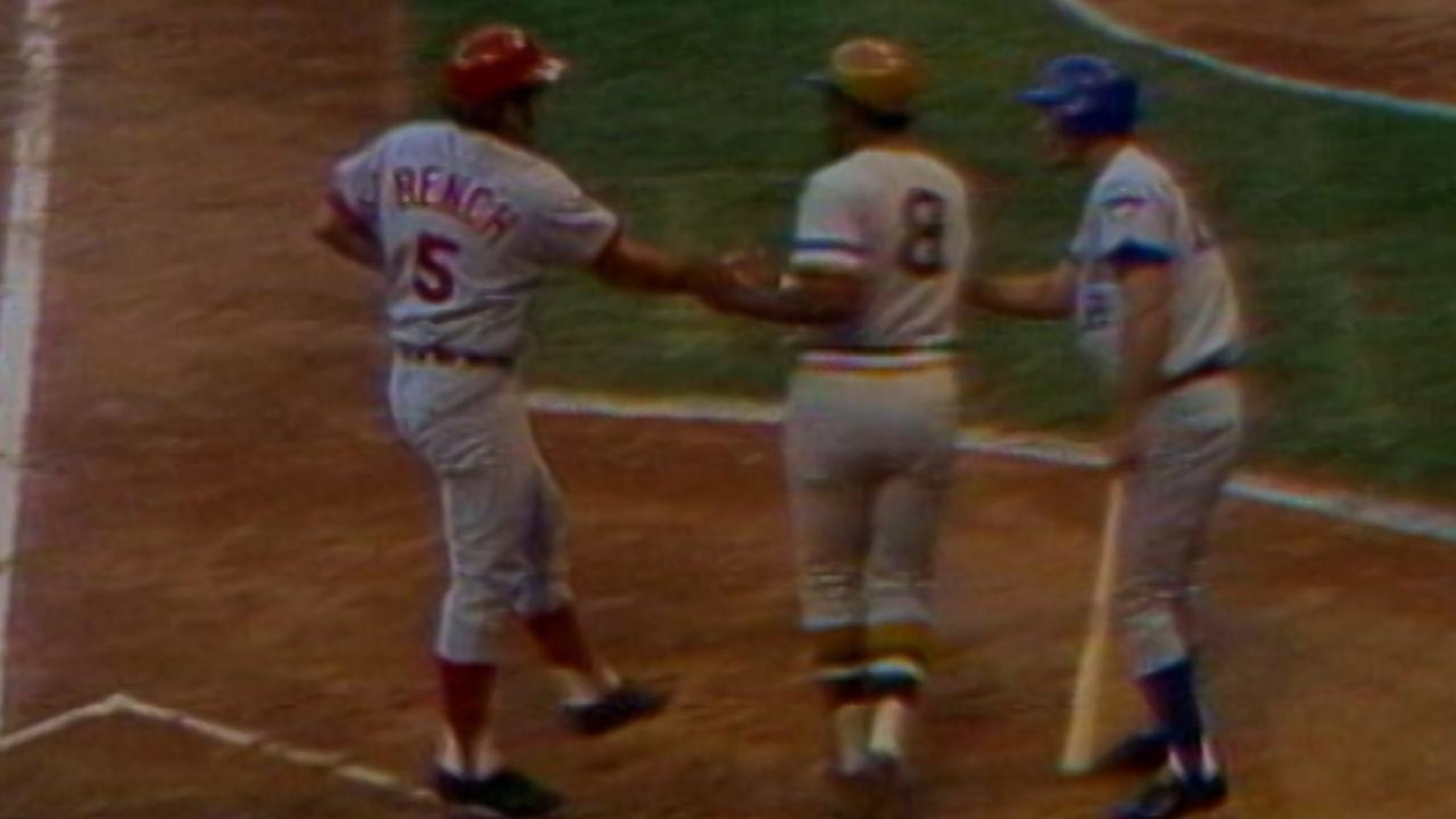 1971 ASG: Clemente hits a solo home run in the 8th 