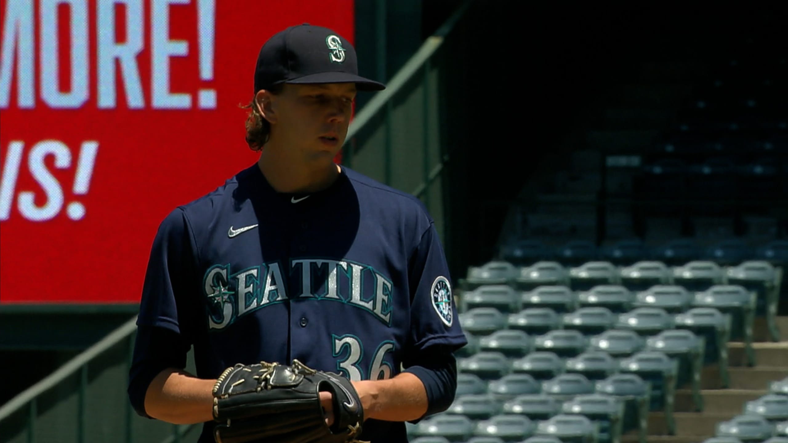 MLB's newest closer walkout- Mariners Los Bomberos! 