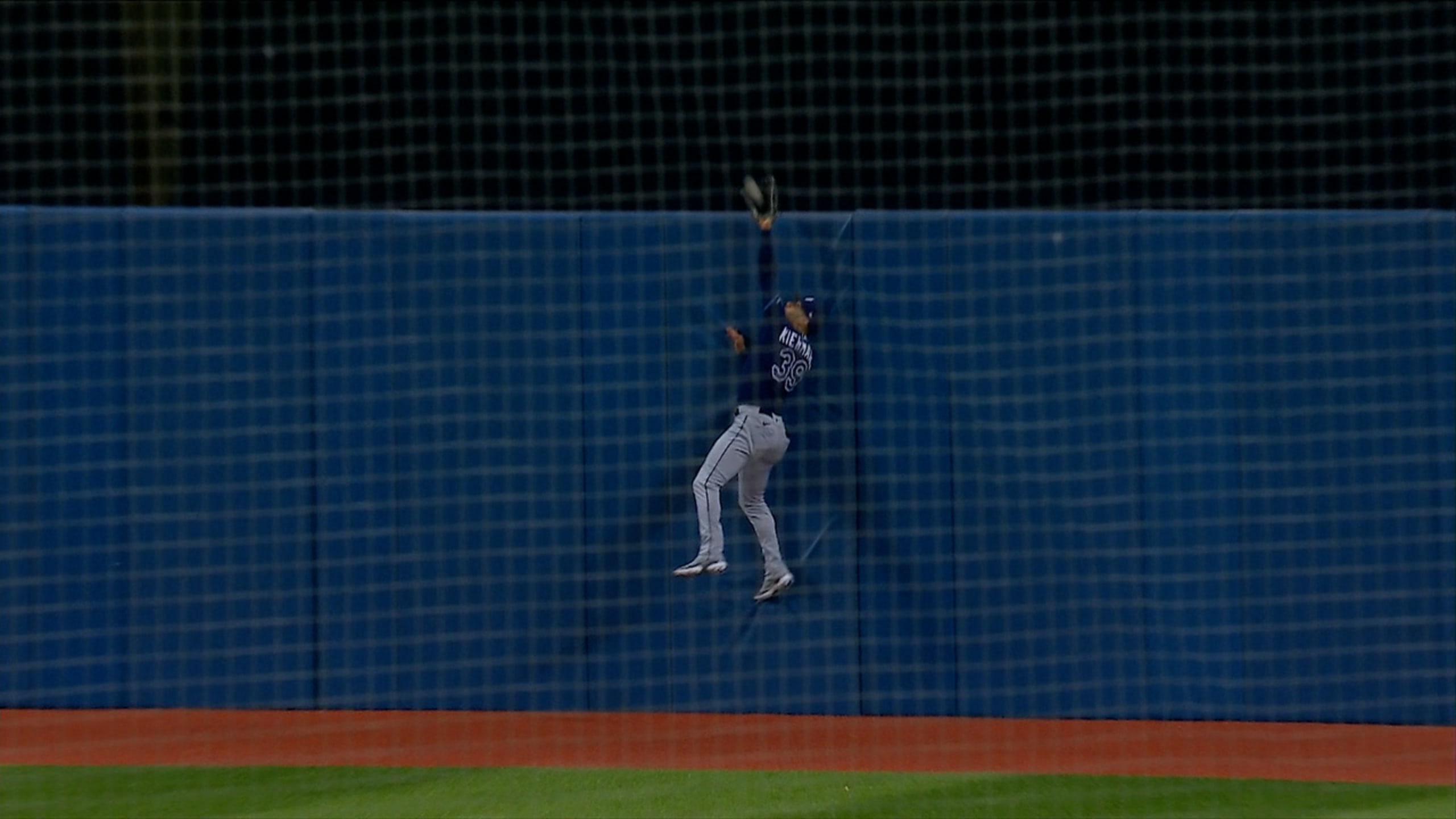 WATCH: Toronto Blue Jays Outfielder Kevin Kiermaier Robs Home Run