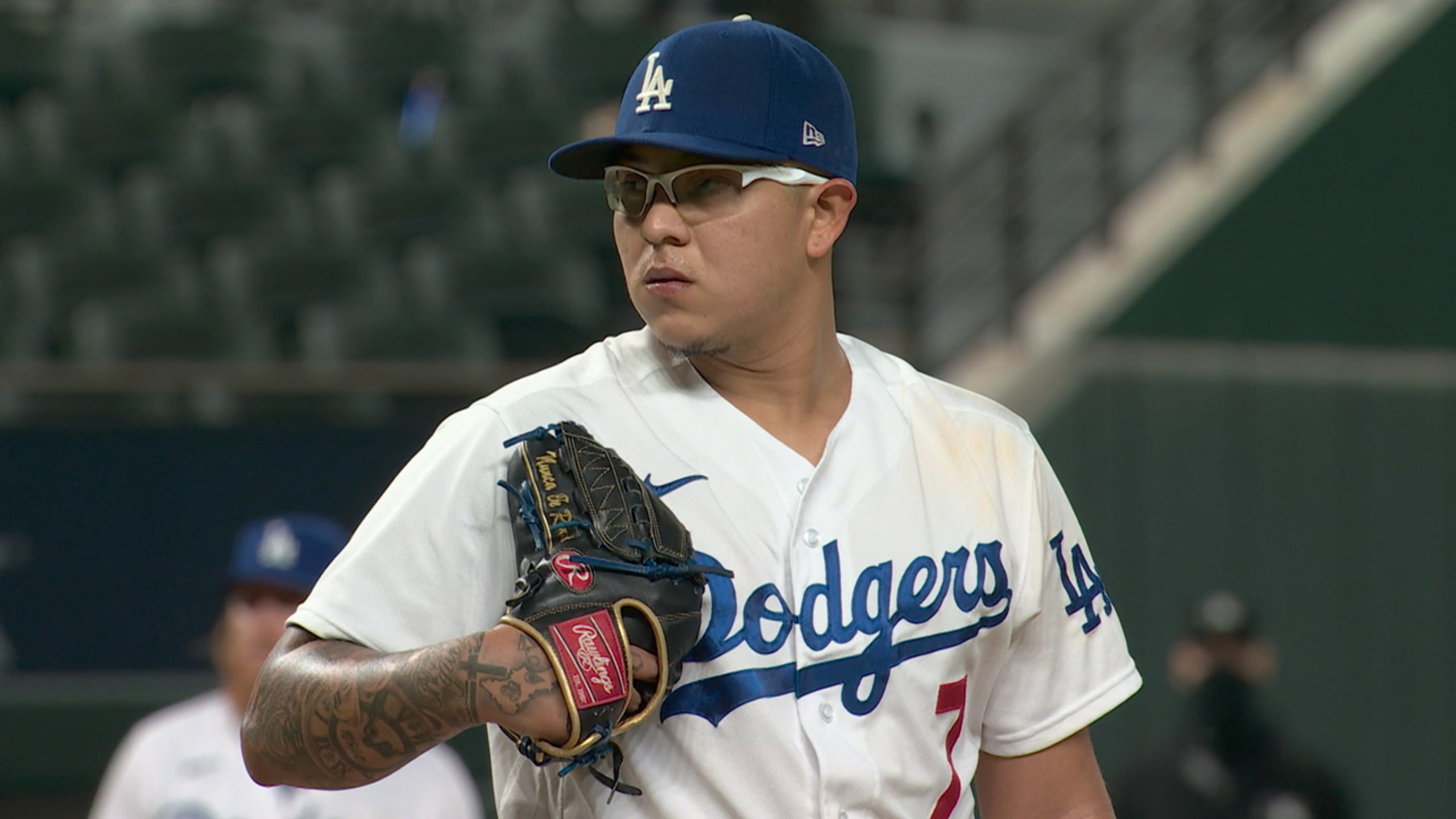 Julio Urias tops players in NLCS Game 7, as Dodgers rebound to win series,  4-3 — Box-Toppers