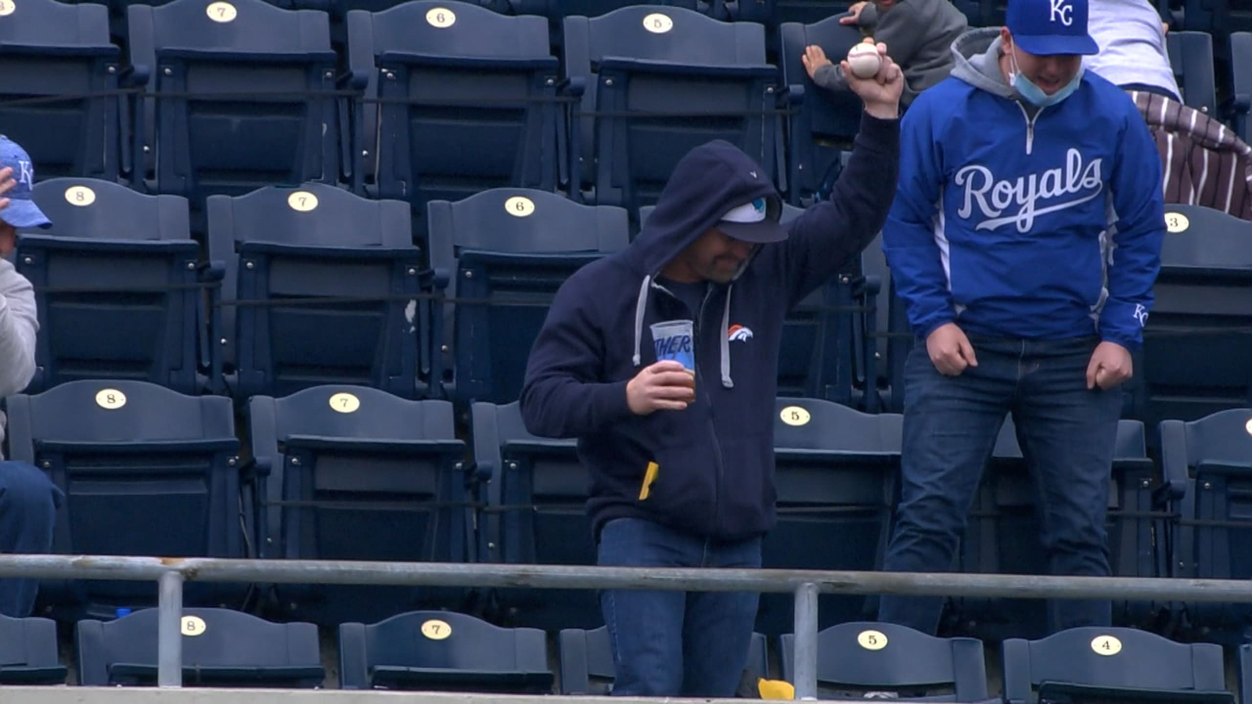 Royals fan catches home-run ball, but man takes it from him