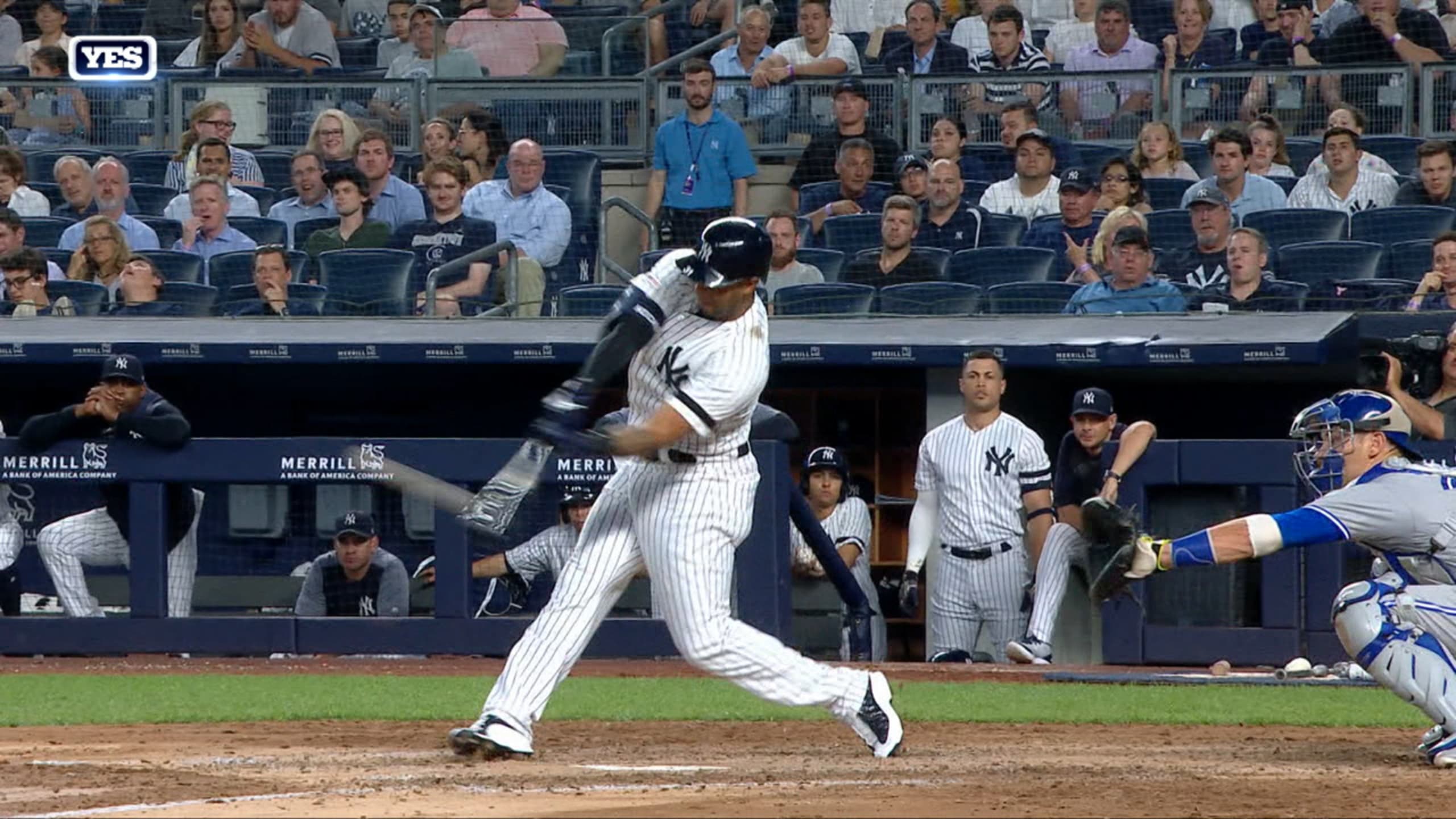 New York Yankees on X: Nothing quite like Big G bat flips