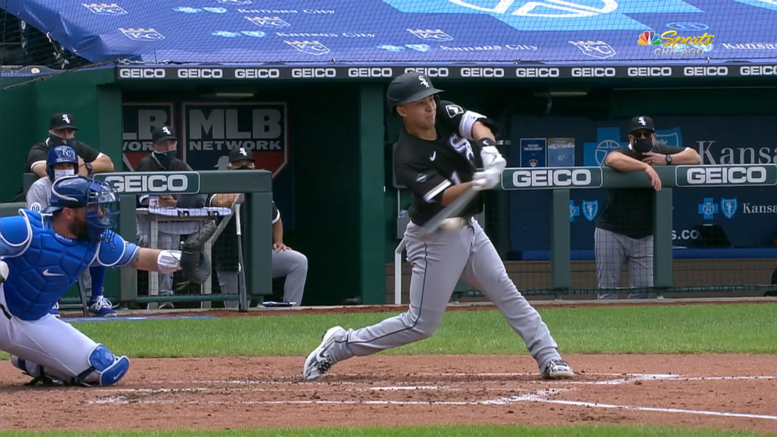 Nick Madrigal gets first MLB hit