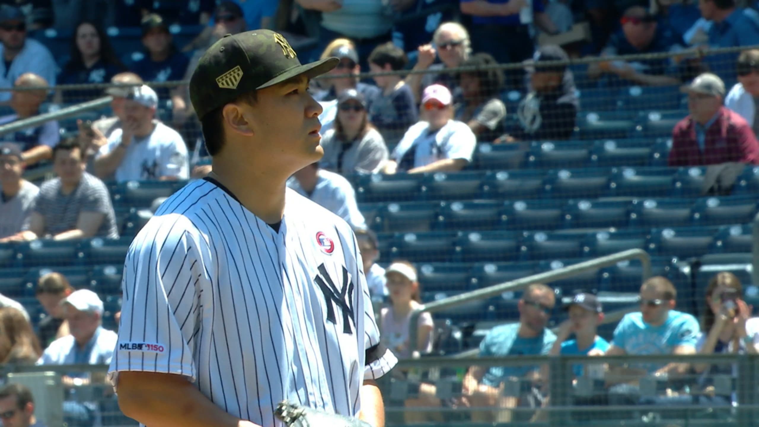 Mlbニュース19 緊迫のレイズ ヤンキース戦 田中投手が好投もレイズがメドウズのhrで延長戦を制し 再び首位に
