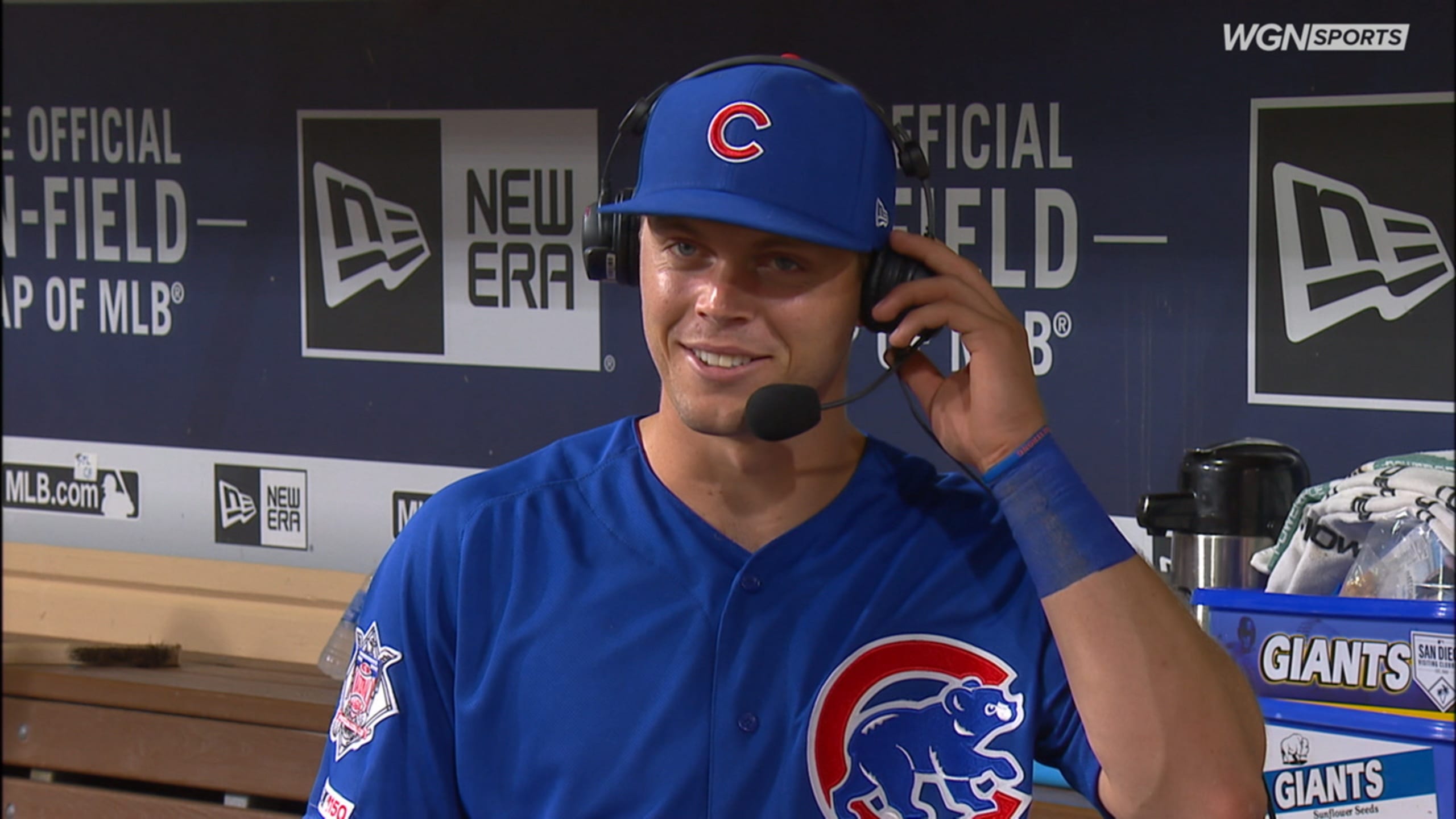 WATCH: Willson Contreras videobombs Nico Hoerner's postgame