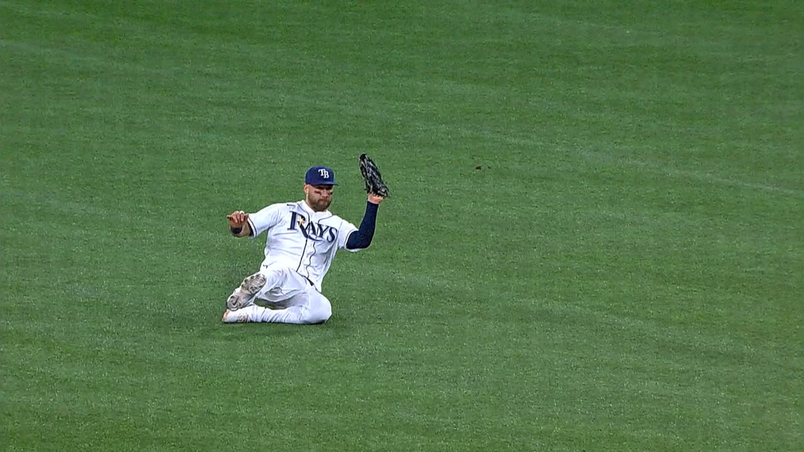 Kevin Kiermaier of Toronto Blue Jays Gives Fan Memory of a Lifetime -  Fastball