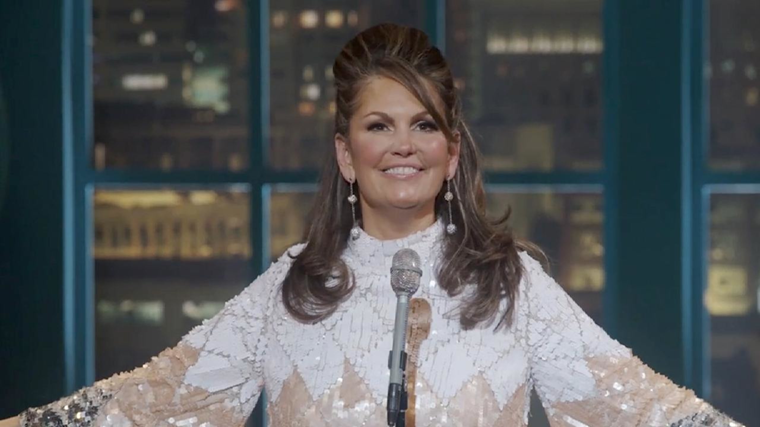 Artist Profile: Lynne Koplitz