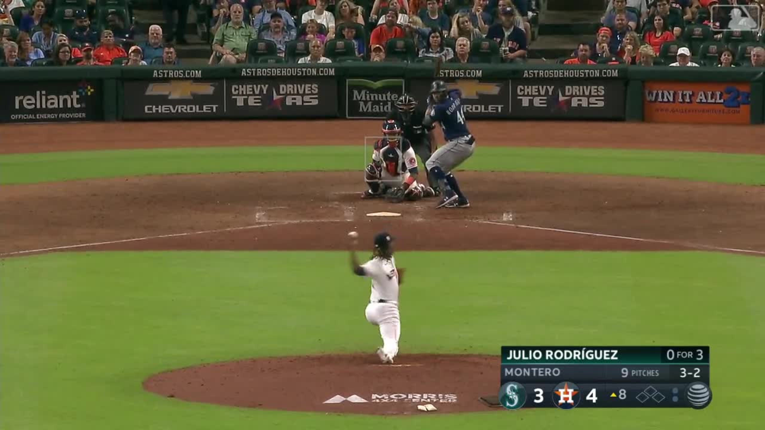 M's Julio Rodríguez scratched vs Astros with sore left wrist