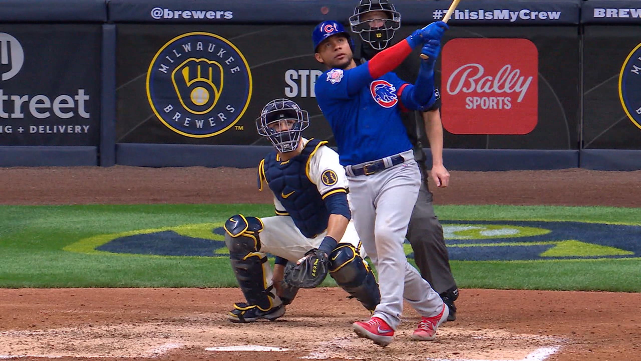 Cubs' Willson Contreras 'shushes' Brewers with clutch late-inning homer 