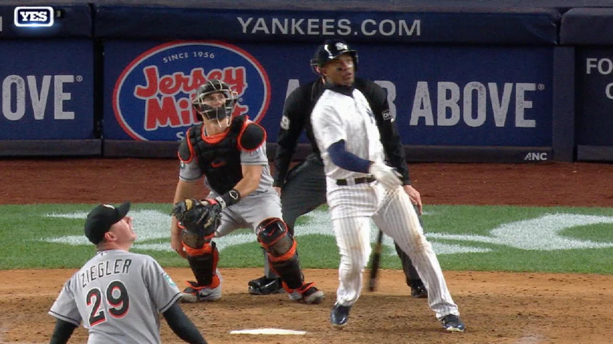 We have video of Yankees voice John Sterling's foul ball badassery