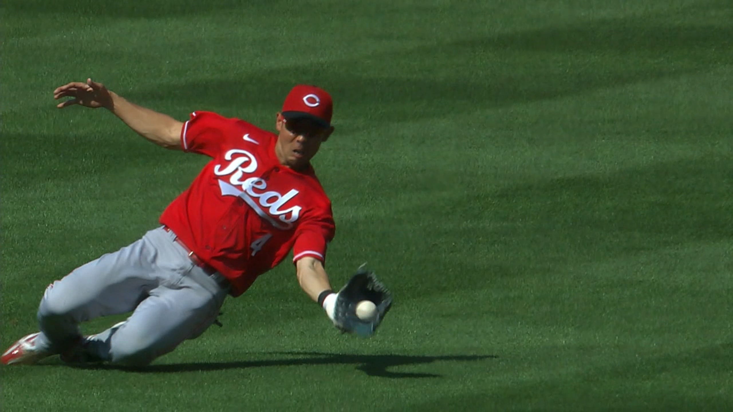 レッズ3連勝 秋山翔吾は好機で凡退も好守で勝利に貢献 - MLB.JP | MLB