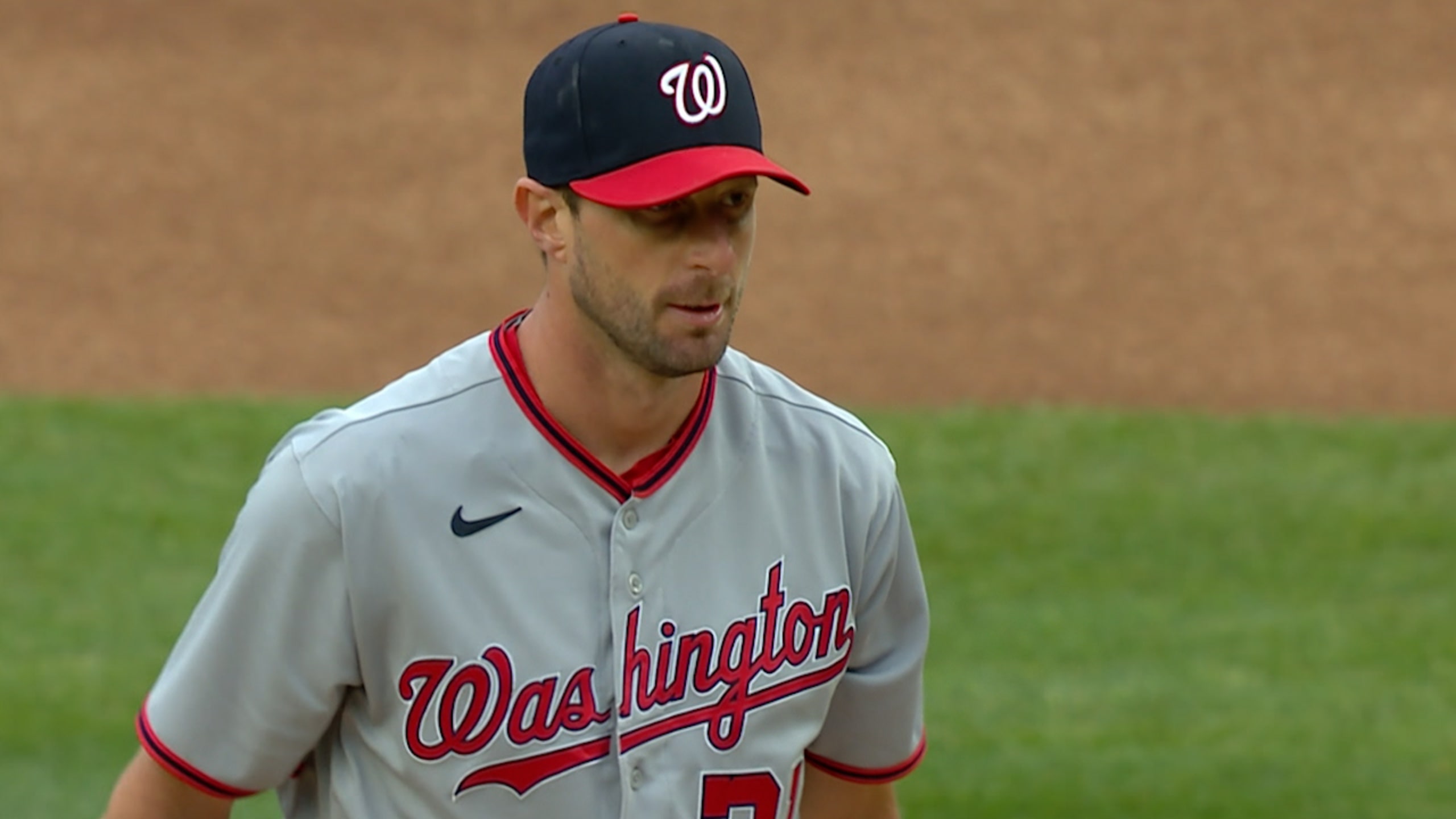 Justin Thomas facing Max Scherzer lasted only 3 pitches