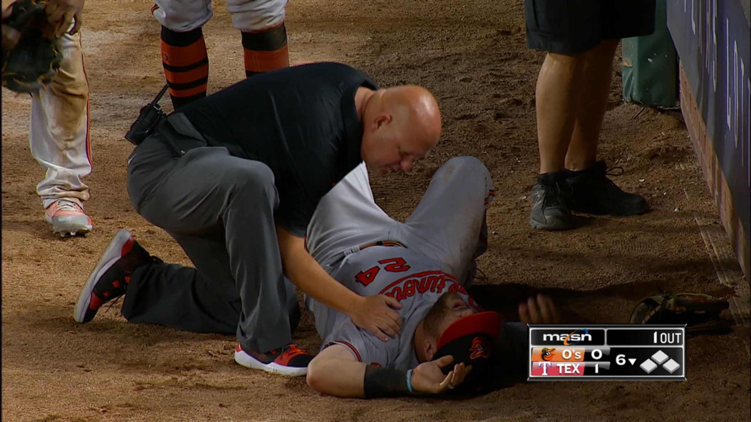 WATCH: Orioles' DJ Stewart suffers concussion after getting hit in head by  fly ball 