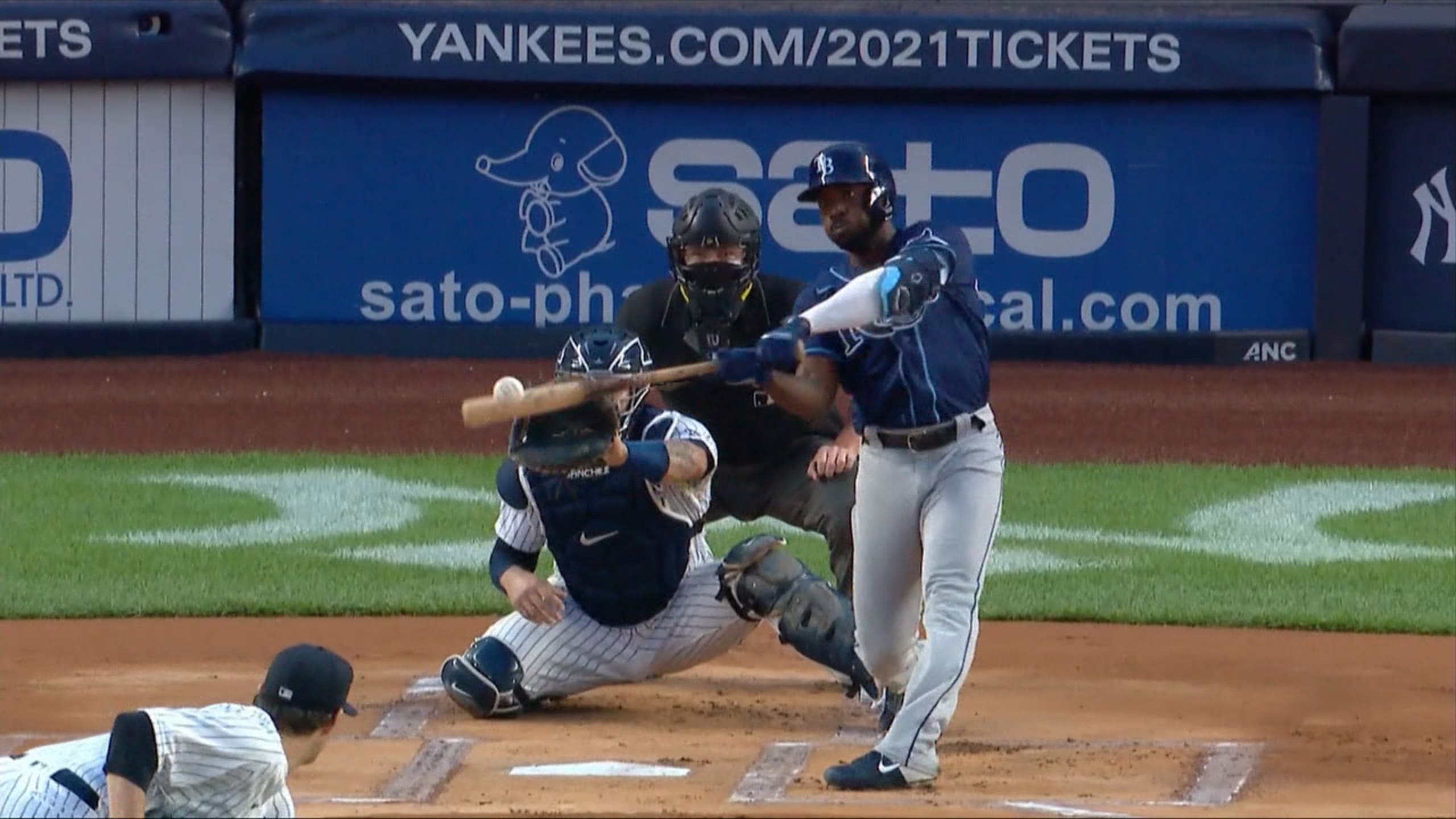 Yankees bait and switch backfires, Rays win ALDS Game Two 7-5