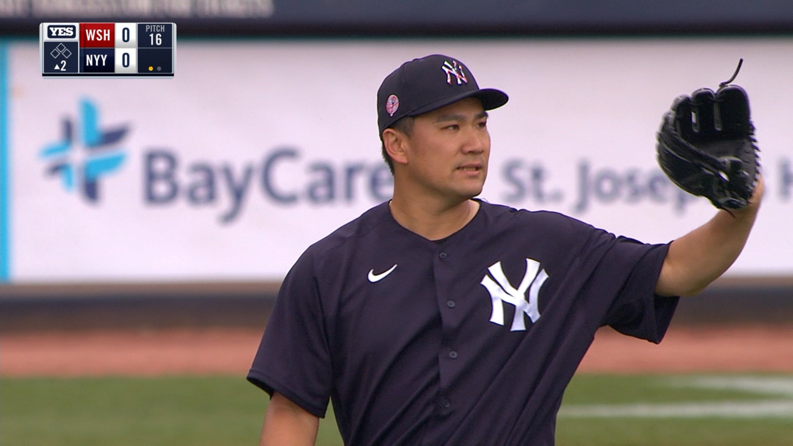 Gary Sanchez working on framing pitches