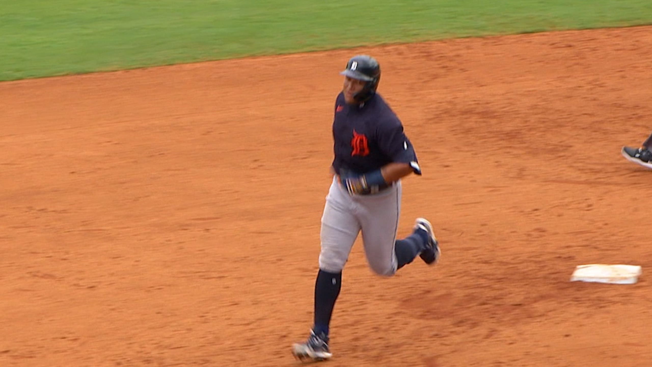 Watch Miguel Cabrera and Akil Baddoo mash home runs against the