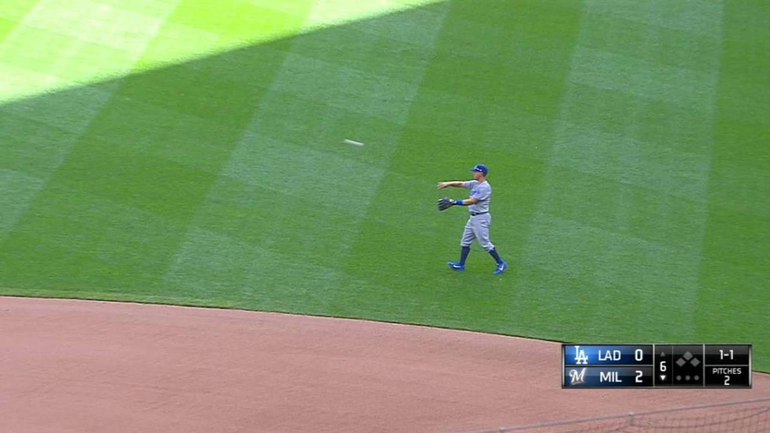 Barnes' tremendous leaping catch | 06/04/2017 | MLB.com