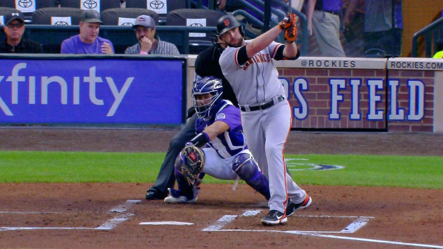 Darin Ruf rips an RBI single to left in the 3rd | 05/17/2022 | San ...