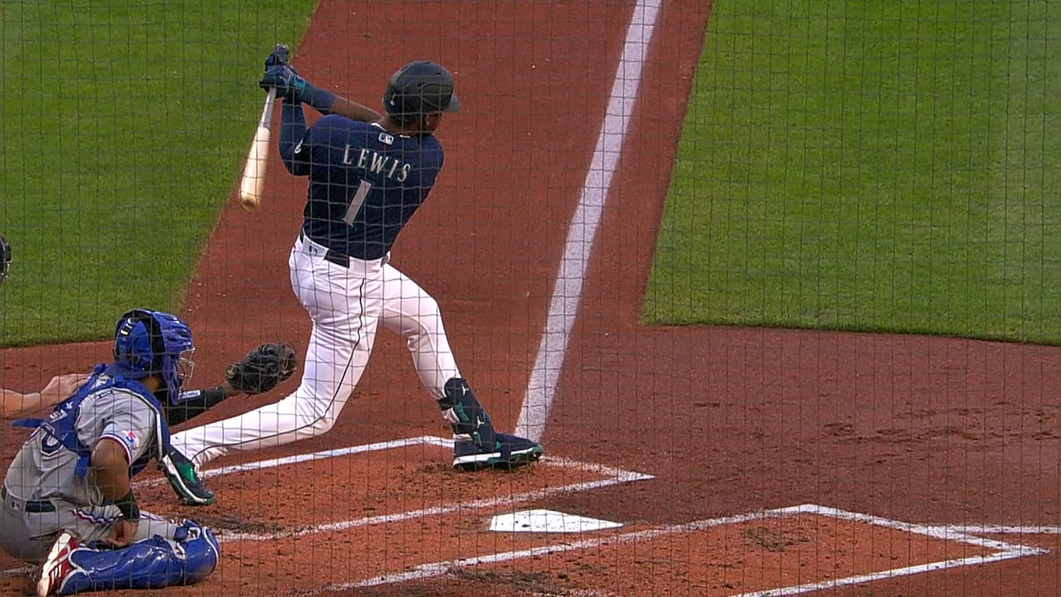 Breaking down Kyle Lewis's swing - Lookout Landing