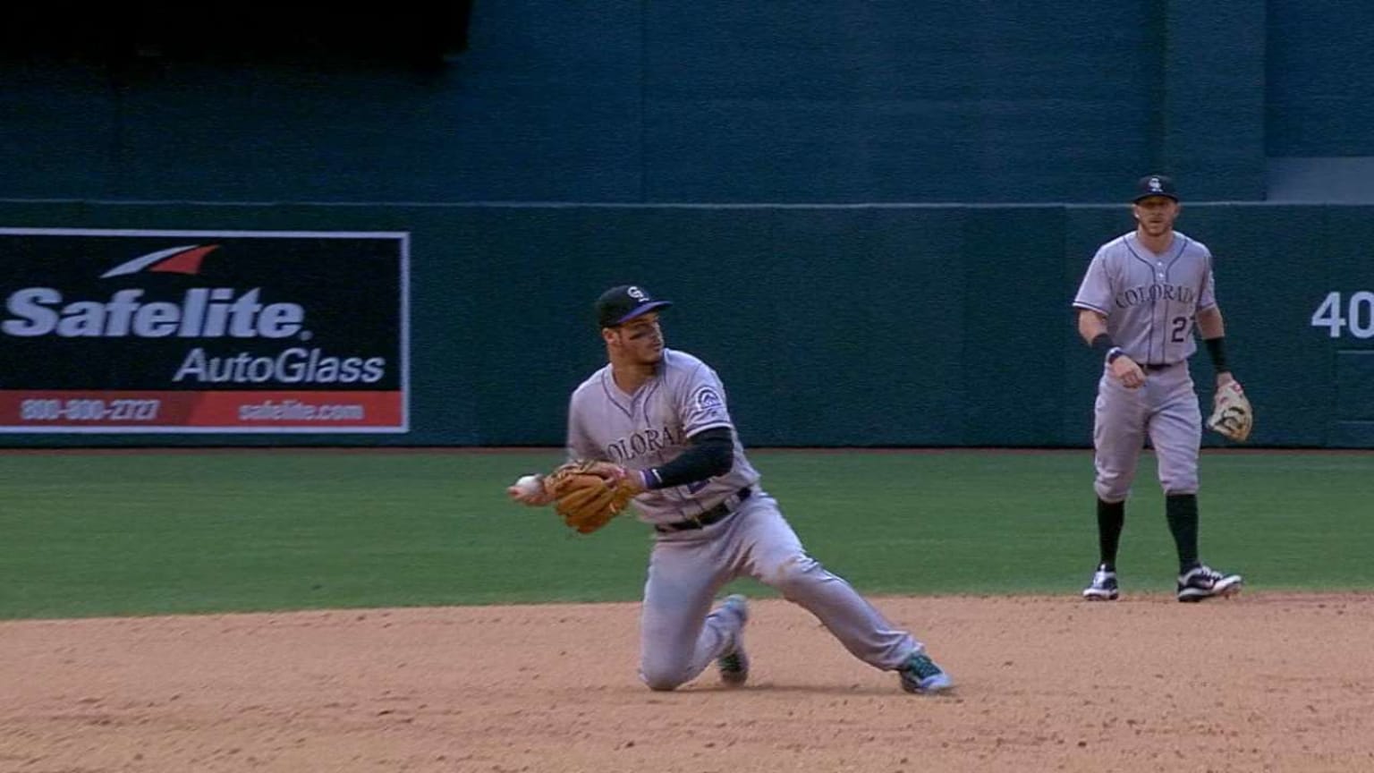 SF@COL: Arenado dives, throw for a slick play 