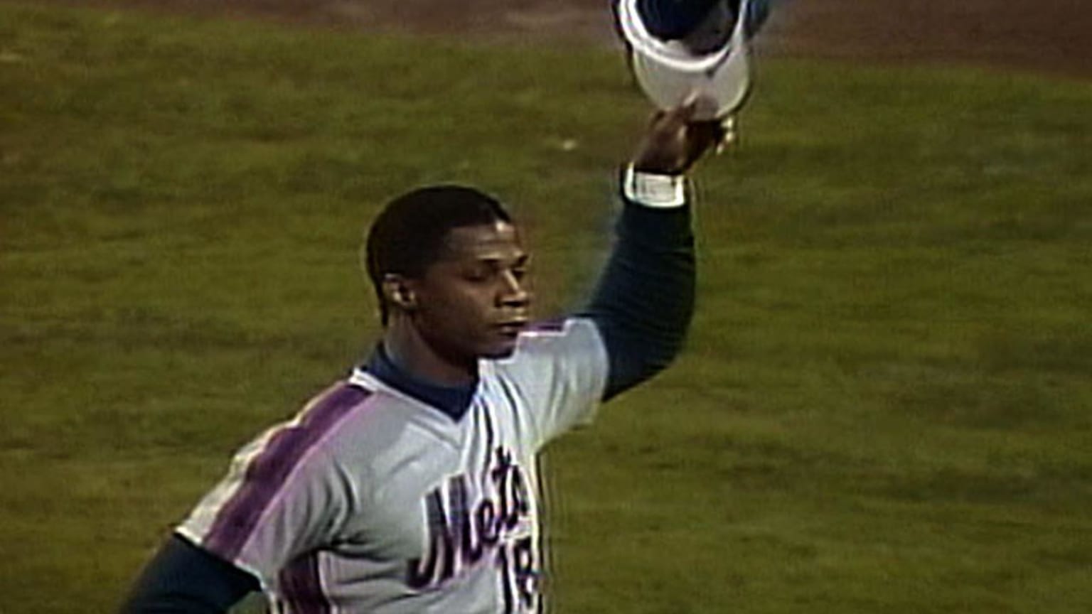 MetsRewind on X: “I have rarely seen a young talent as powerful with his  swing than Darryl Strawberry. I mean, this guy just reeked of power. What  an unbelievably gifted young man.” 