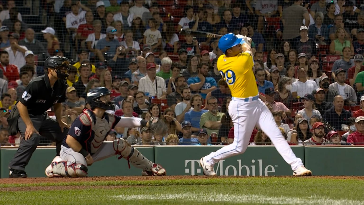 Bobby Dalbec Home Run GIF - Bobby Dalbec Home Run Boston Red Sox