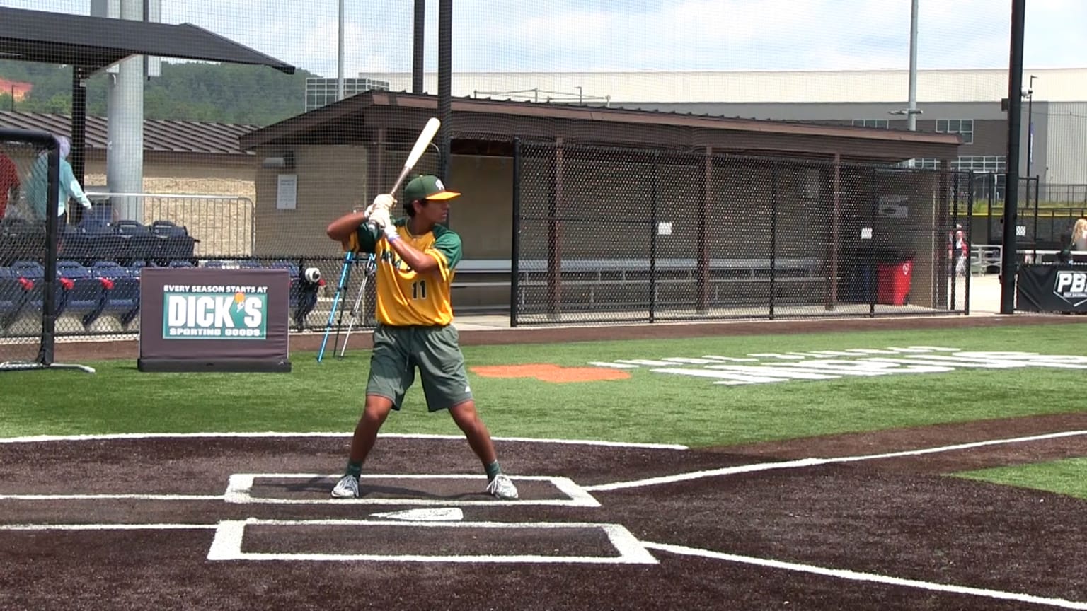 Davis Diaz: A look at the Vandy baseball third baseman